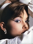 "UN TRUCCO PER..." 1a - ital. Vogue bellezza 04/84 by Renato Grignaschi