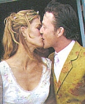 danish BILLED BLADET 31. Aug. 2000 - wedding, kissing Thomas